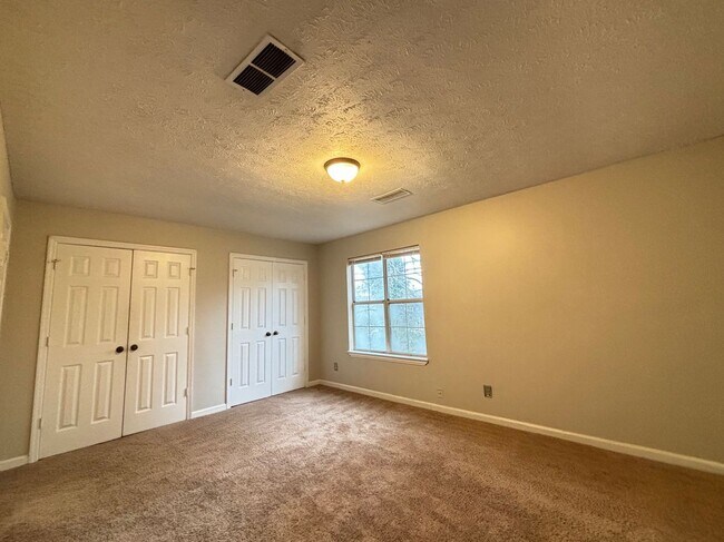 Foto del edificio - 1014 Huntington Trace-
