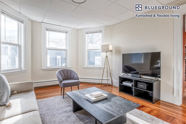 Building Photo - 110 Thurston St