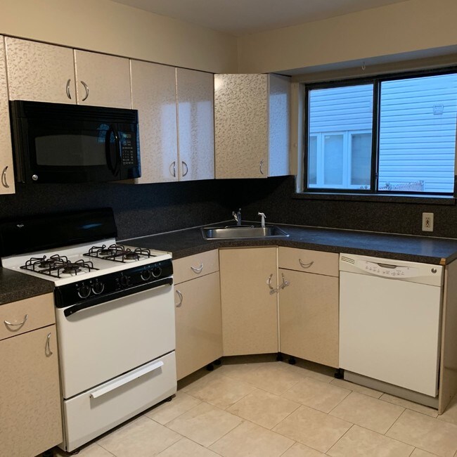 Foto del edificio - 85 Notre Dame Ave