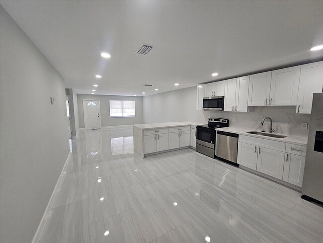 Foto del edificio - 4072 SW 51st St