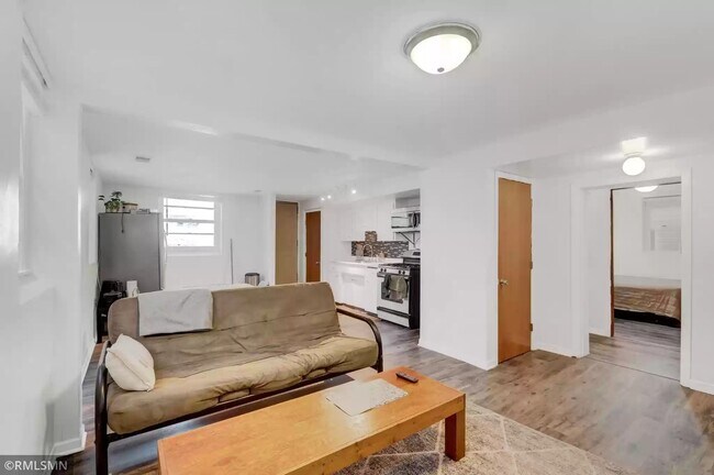 Foto del edificio - 3624 Columbus Ave.