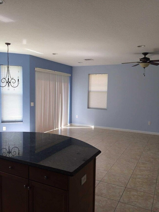 Foto del edificio - 9814 Shepard Pl