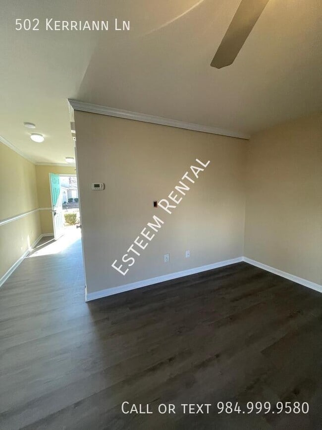 Building Photo - 502 Kerriann Ln