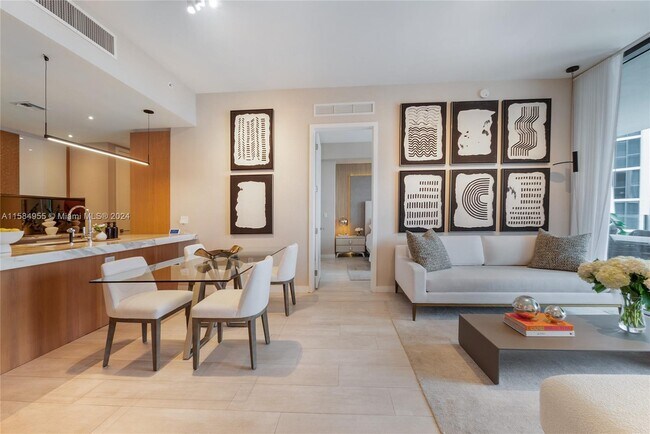 Foto del edificio - 2831 S Bayshore Dr