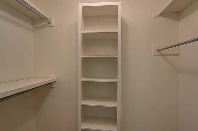 Foto del edificio - 30 Shadybrook Ct