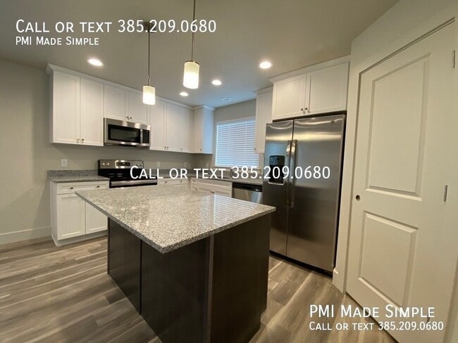 Building Photo - 1041 E 1020 S