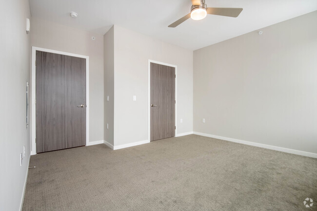 1BR, 1BA-797SF - Limestone Ridge Apartments