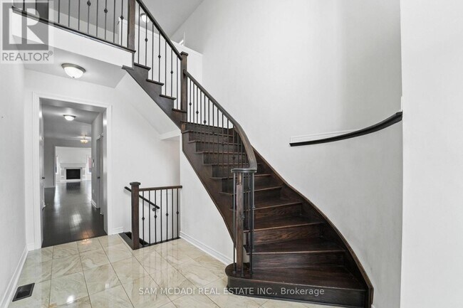 Building Photo - 26 Montpelier St