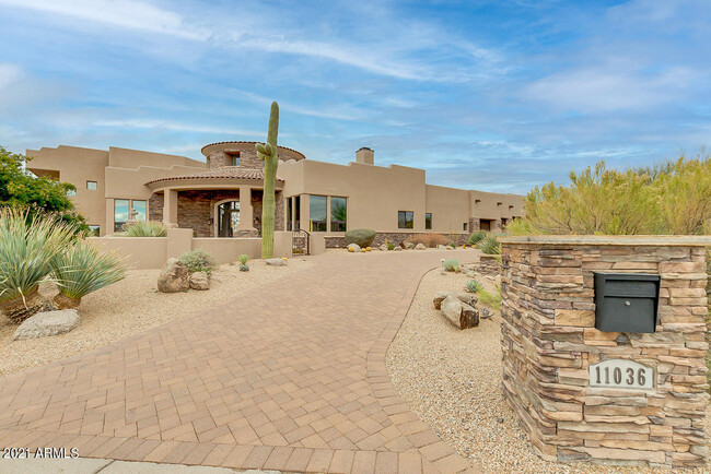 Building Photo - 11036 E Taos Dr