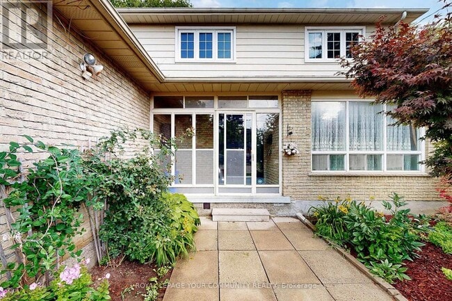 Building Photo - 451 Palmer Ave