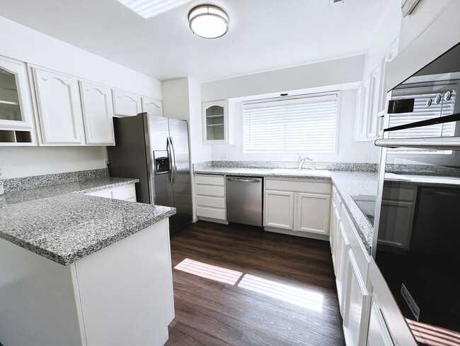 Foto del edificio - Turnkey 3-Bedroom Home with Modern Upgrade...