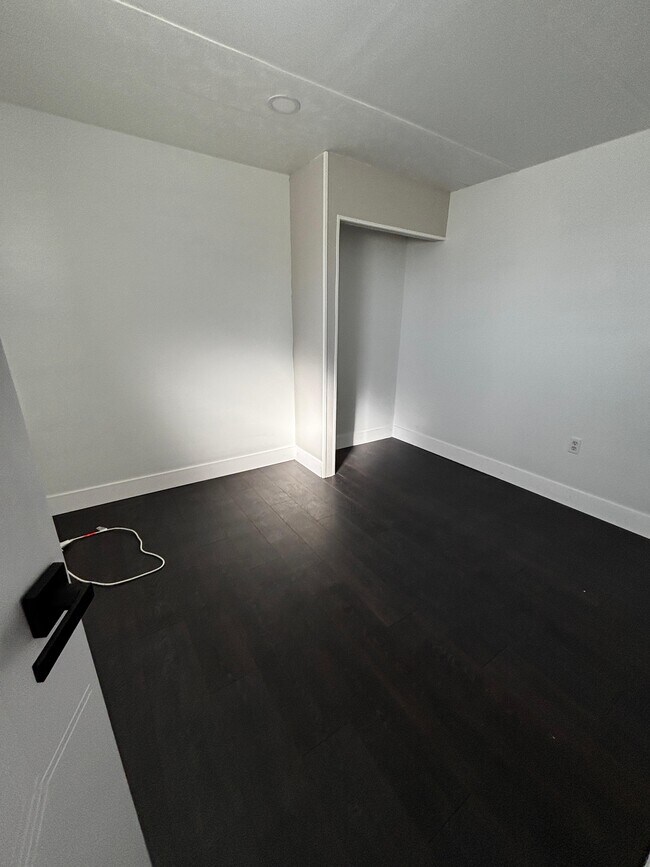 Building Photo - 4221 Pittenger Dr
