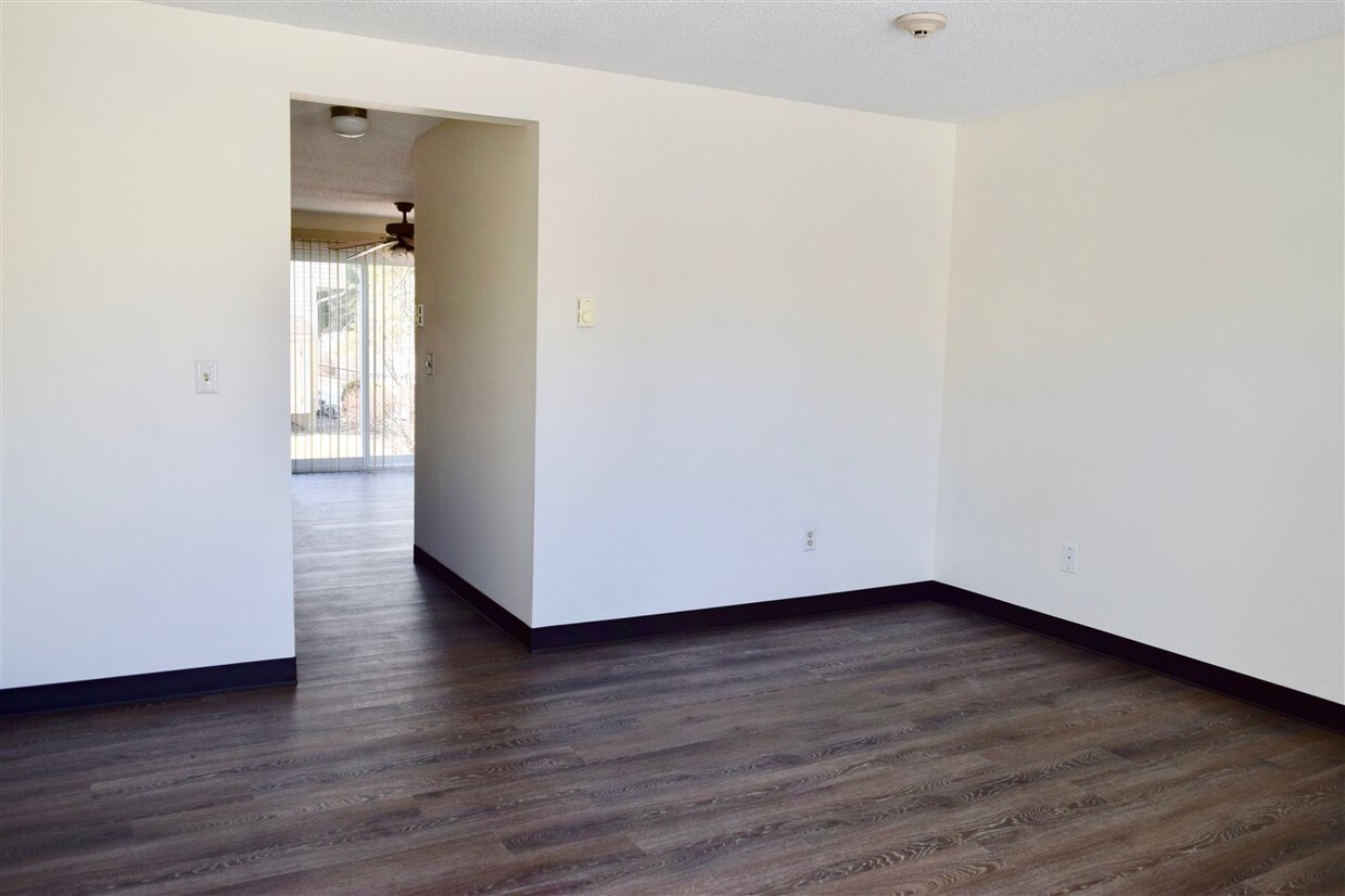 Foto principal - 798 Court St