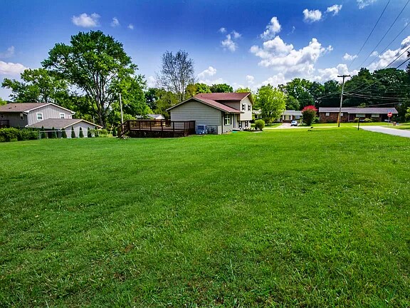 Building Photo - 11001 Roane Dr