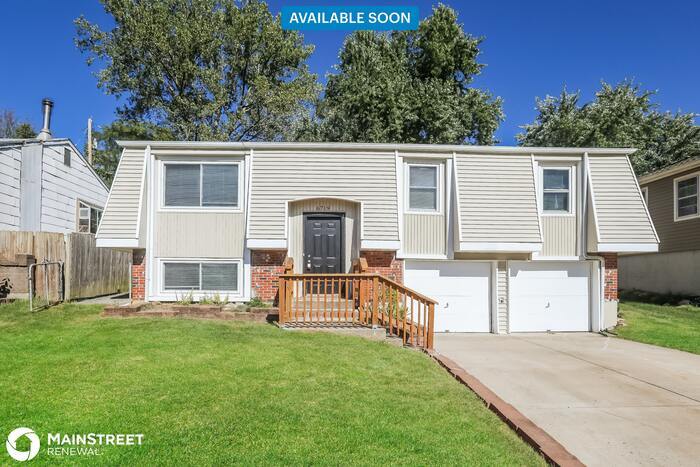 Primary Photo - 6719 N Mercier, Kansas City, MO 64118