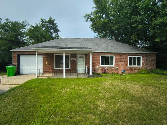 Building Photo - 27381 Markbarry Dr