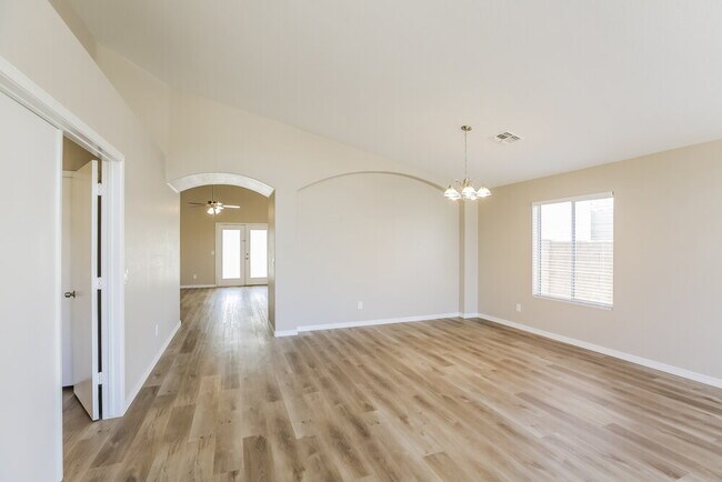 Foto del edificio - 17877 N 85th Ln