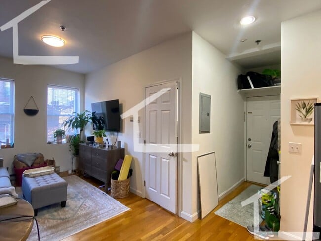 Foto del edificio - Beautiful One Bed Right In The North End