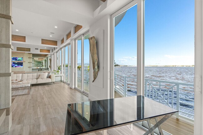 Foto del edificio - 51 SE Seminole St