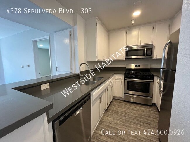 Building Photo - 4378 Sepulveda Blvd
