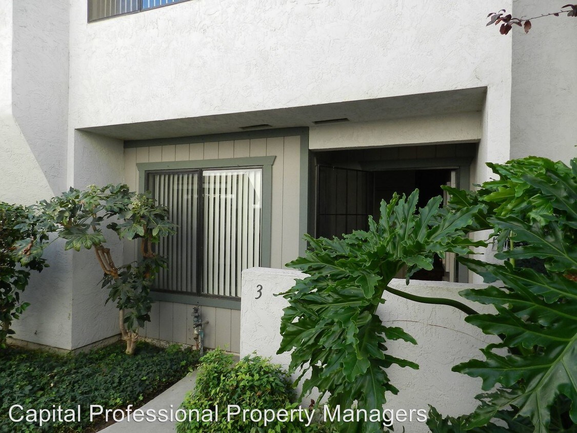 Primary Photo - 3 br, 2.5 bath Apartment - 12741 Laurel St #3
