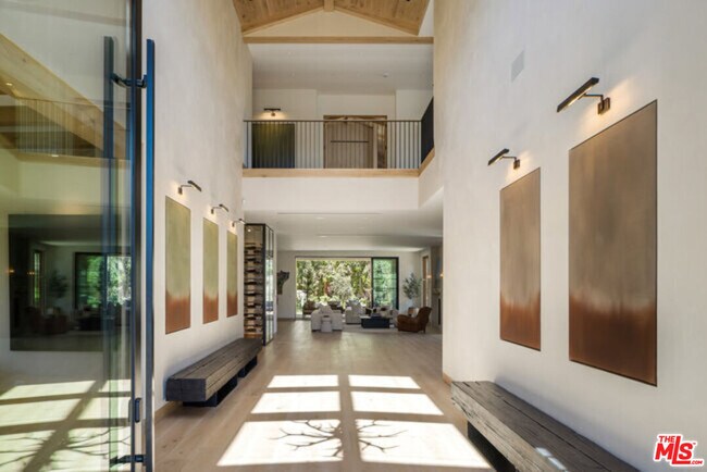Foto del edificio - 24877 Eldorado Meadow Rd