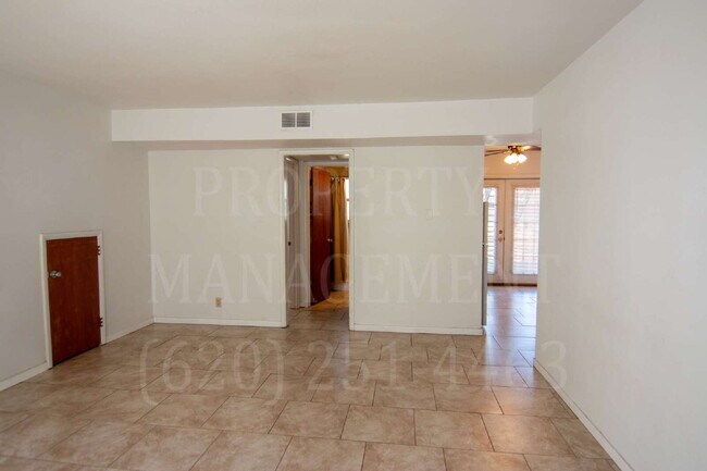 Building Photo - 1 Bedroom 1 Bath