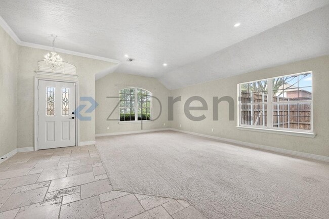 Foto del edificio - 6592 Clydesdale Ct