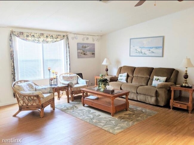 Building Photo - 10748 Firestone Ct
