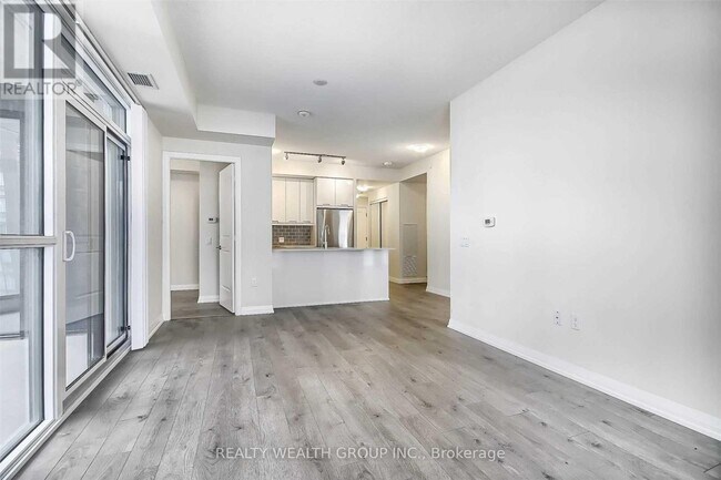 Building Photo - 35 Watergarden Dr