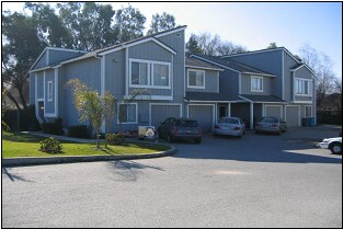 Building Photo - 1080 Memorial Dr
