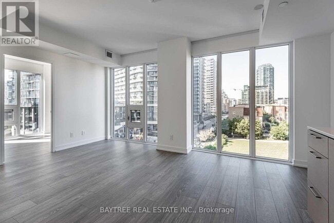 Building Photo - 19 Western Battery Rd