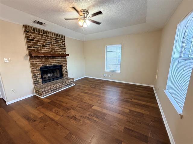 Foto del edificio - 5804 Tinsley Dr