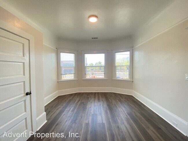 Foto del edificio - 3 br, 2 bath House - 3760 Shafter Ave