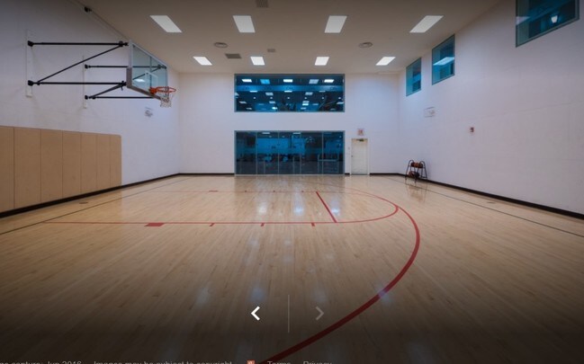 Foto del edificio - 151 Southfield Ave