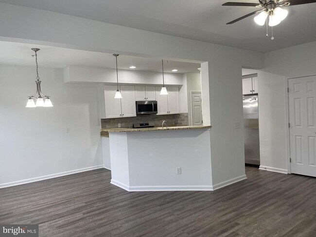 Foto del edificio - 25238 Orchard View Terrace