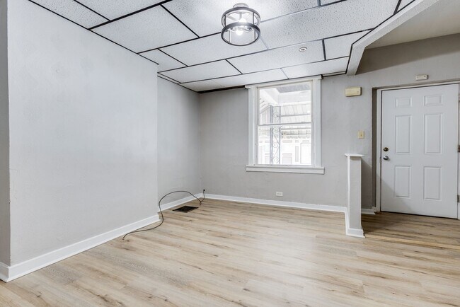 Foto del edificio - Brighton Heights 3 Bedroom Townhome