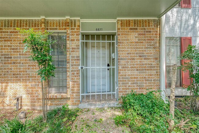 Building Photo - 6611 Wanda Ln