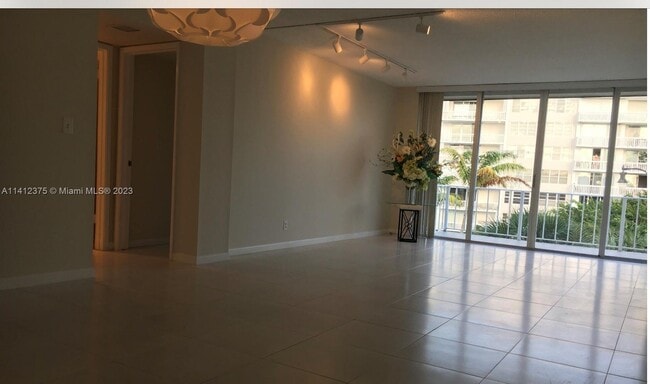 Building Photo - 3575 S Ocean Blvd