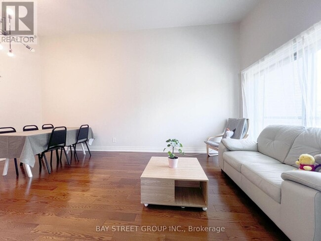 Building Photo - 41 Northey Dr