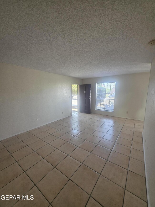 Foto del edificio - 10908 Bob Stone Dr