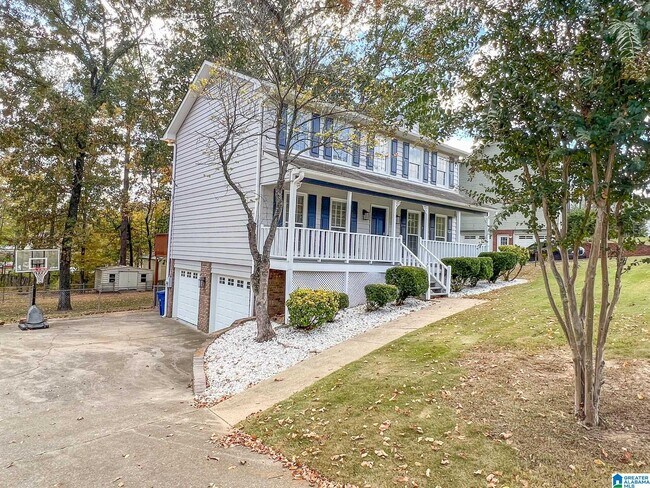 Building Photo - 2308 Buckingham Pl