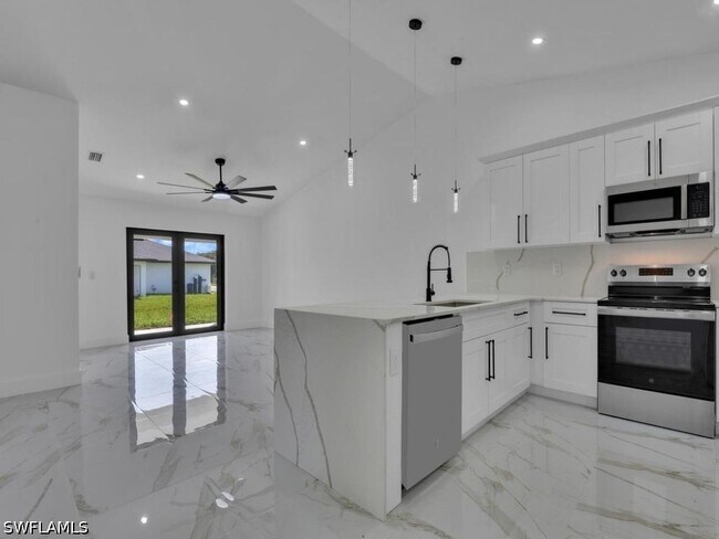 Foto del edificio - 4745-4747 13th St SW