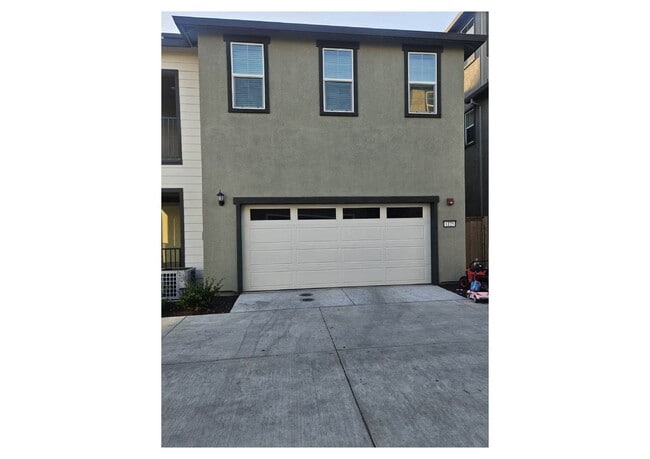 Building Photo - Stunning New Construction Home – Galt, CA