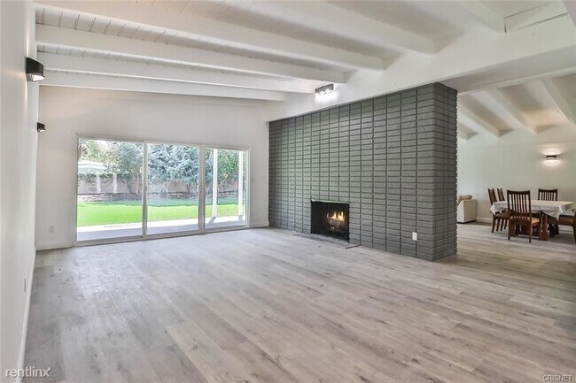Building Photo - 4 br, 2 bath House - 23540 Kivik St
