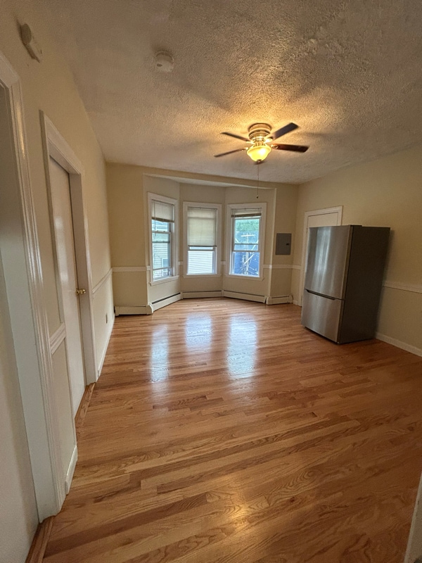 Building Photo - 56 Mozart St