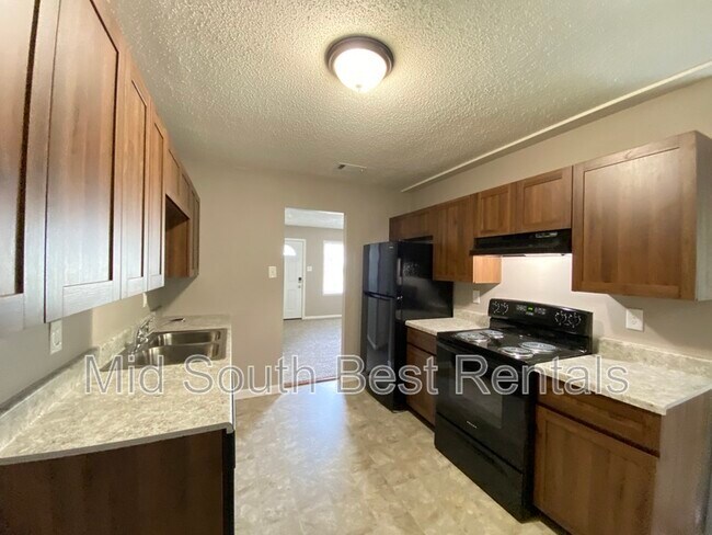 Building Photo - 8612 Winston Dr