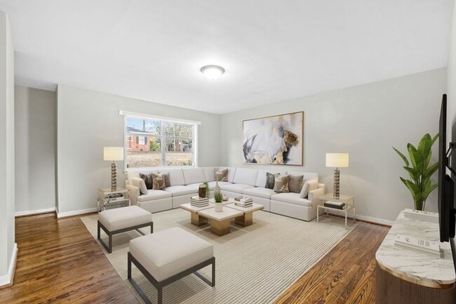 Interior Photo - Chamberlain Oaks Apartments