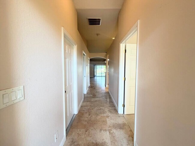 Foto del edificio - 1229/1231 SE 6th Ter