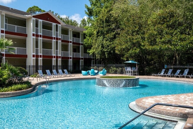 Mile Run Apartments for Rent with a Yard Gainesville, FL